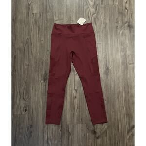 NWT Fabletics Women's Merlot High Waisted Motion 365 Moto Leggings Short Size L